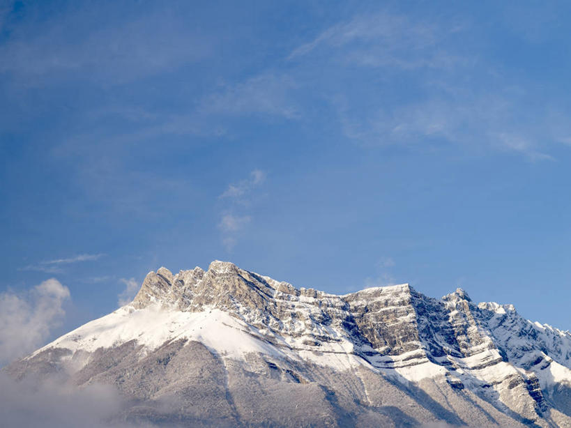 无人,横图,室外,白天,正面,旅游,度假,石头,美景,山,雪,雪山,大雪,法国,欧洲,阴影,光线,石子,影子,冰,积雪,景观,山顶,山峰,雪景,云,云朵,冬季,冬天,山峦,云彩,娱乐,蓝色,白云,蓝天,天空,阳光,自然,天,享受,休闲,景色,放松,寒冷,晴朗,冰冷,西欧,法兰西,自然风光,法兰西共和国,法兰西第五共和国,严寒,冰凉,酷寒,凛冽,凛凛,极冷,颠峰,极峰,萨瓦省,石块,岩石,晴空,彩图,罗讷.阿尔卑斯,罗讷.阿尔卑斯大区,高雪维尔,三峡谷,三峡谷滑雪场