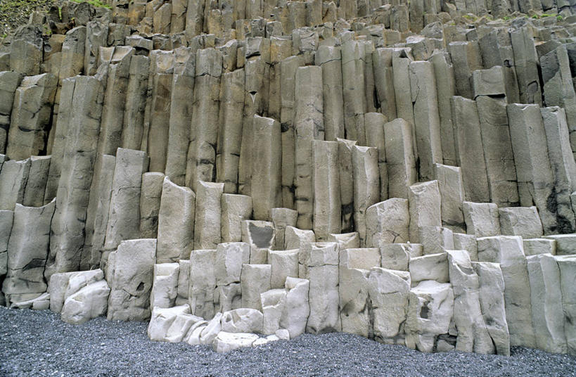 无人,横图,室外,白天,正面,旅游,度假,石头,美景,沙滩,挪威,欧洲,沙子,石子,海岸,景观,沙地,娱乐,自然,享受,休闲,景色,放松,斯堪的纳维亚,自然风光,北欧,斯堪的那维亚,斯堪的那维亚半岛,斯堪的纳维亚半岛,火山岩,挪威王国,玄武岩,松恩.菲尤拉讷,松恩.菲尤拉讷郡,维克,海滩,石块,岩石,彩图