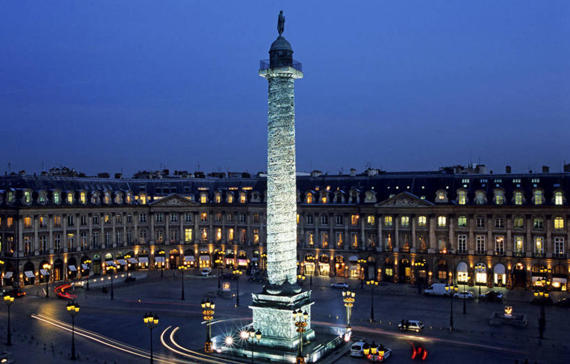 无人,家,横图,俯视,室外,夜晚,旅游,度假,标志建筑,道路,地标,建筑,路,路灯,夜景,照明,法国,巴黎,欧洲,一排,许多,阴影,整齐,光线,影子,柱子,房屋,屋子,小路,灯光,交通,首都,很多,娱乐,建设,楼房,住宅,灯,排列,享受,休闲,旅游胜地,放松,照亮,照明设备,西欧,队列,法兰西,法兰西共和国,法兰西第五共和国,法兰西岛,法兰西岛大区,凡登广场,凡顿广场,凡多姆广场,芳登广场,旺多姆广场,彩图,高角度拍摄,房子,巴黎省,巴黎市