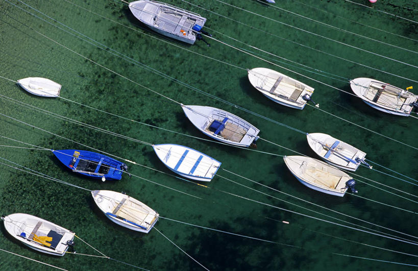 无人,横图,俯视,航拍,室外,白天,旅游,度假,海浪,海洋,美景,船,法国,欧洲,许多,阴影,波纹,飞溅,溅,光线,液体,影子,景观,浪花,水滴,木船,很多,娱乐,水珠,排列,绿色,水纹,阳光,自然,海水,船尾波,交通工具,波浪,享受,休闲,景色,放松,舟,西欧,鸟瞰,喷洒,法兰西,自然风光,载具,海景,法兰西共和国,法兰西第五共和国,摆列,下诺曼底,下诺曼底大区,芒什省,大海,风浪,海,海水的波动,近岸浪,涌浪,彩图,高角度拍摄,布列,分列,科唐坦半岛