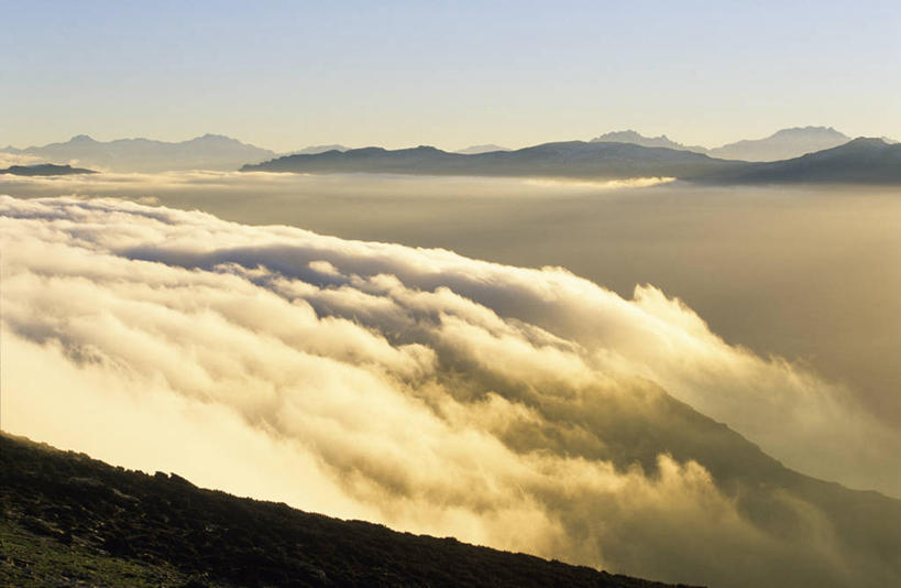 无人,横图,俯视,室外,白天,旅游,度假,石头,美景,日落,山,山脉,法国,欧洲,石子,景观,山顶,山峰,晚霞,霞光,云,云朵,落日,山峦,云彩,娱乐,白云,自然,黄昏,群山,享受,休闲,景色,彩霞,放松,科西嘉,科西嘉岛,西欧,法兰西,自然风光,法兰西共和国,法兰西第五共和国,颠峰,极峰,夕照,薄暮,科西嘉大区,石块,岩石,夕阳,彩图,高角度拍摄,傍晚,上科西嘉,斜阳