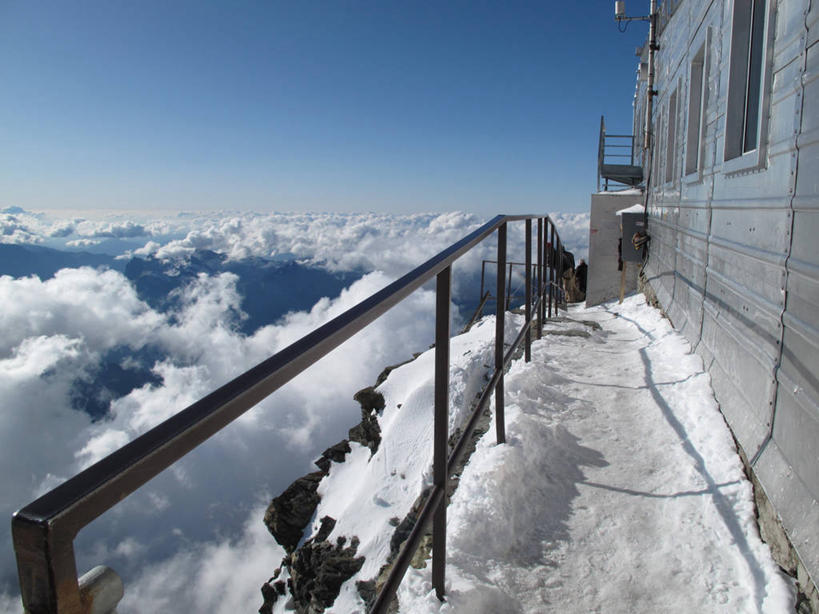 无人,栏杆,横图,室外,白天,旅游,度假,探险,美景,雪,法国,地形,景观,云,娱乐,自然,享受,休闲,景色,放松,寒冷,摄影,自然风光,法国文化,勃朗峰,霞慕尼,彩图