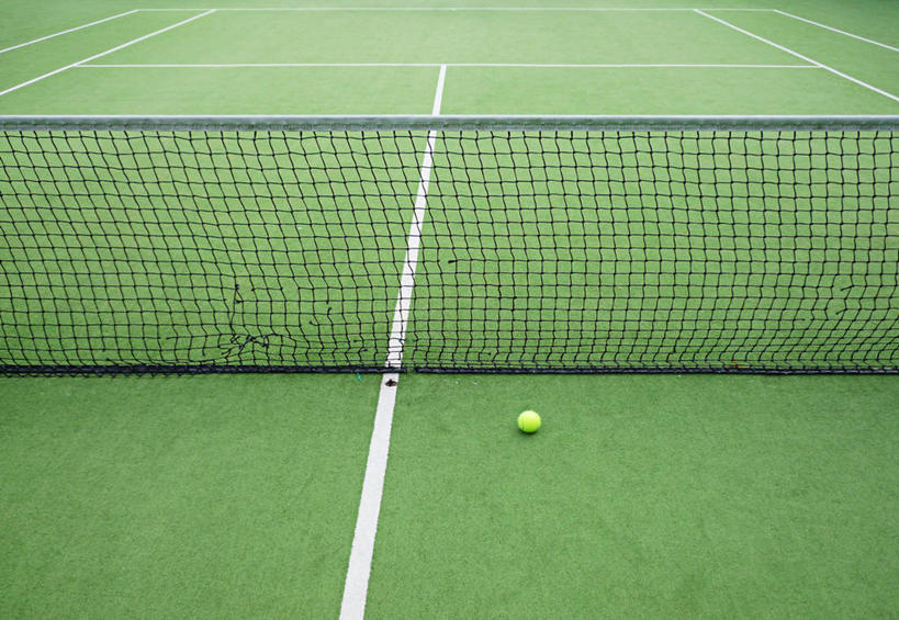 无人,横图,俯视,室外,白天,网球,英国,十字形,线条,球场,首都,两个,绿色,摄影,网球网,网球运动,休闲活动,彩图,高角度拍摄