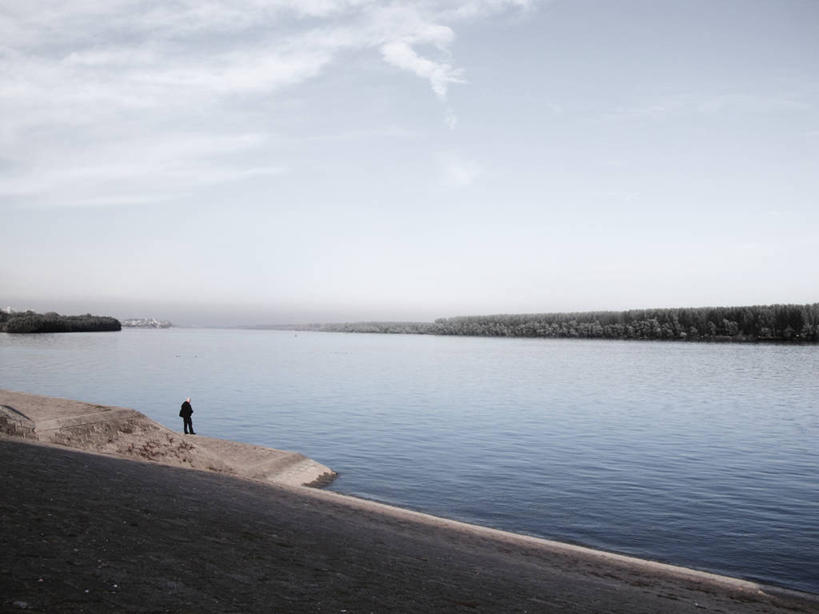 成年人,一个人,码头,横图,俯视,室外,白天,湖,港口,仅一个男性,地平线,水平线,云,首都,风景,摄影,宁静,剪影,塞尔维亚,彩图,高角度拍摄,摆渡口,埠头,渡口,渡头,港湾,海港,货运码头,口岸,商港,独处,贝尔格雷德