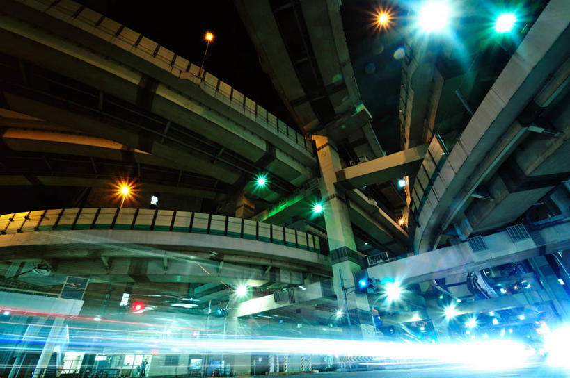 无人,横图,室外,夜晚,运动模糊,仰视,城市,建筑,路灯,东京,日本,路口,交通,首都,中央区,现代,运输,摄影,支撑,迅速,照亮,创新,发展,高架道路,彩图,低角度拍摄,旅行