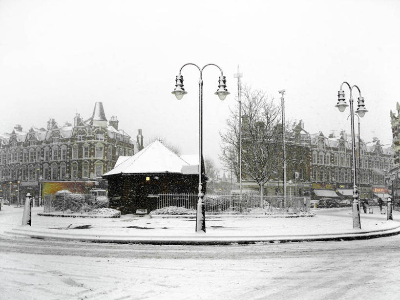 横图,室外,白天,路灯,英国,冬天,下雪,人行道,天气,首都,白色,摄影,彩图,广角