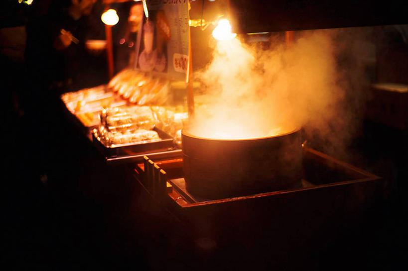 横图,室外,夜晚,商务,日本,准备,蒸汽,唐人街,食品,货摊,锅,饮食,零售,摄影,神户,彩图