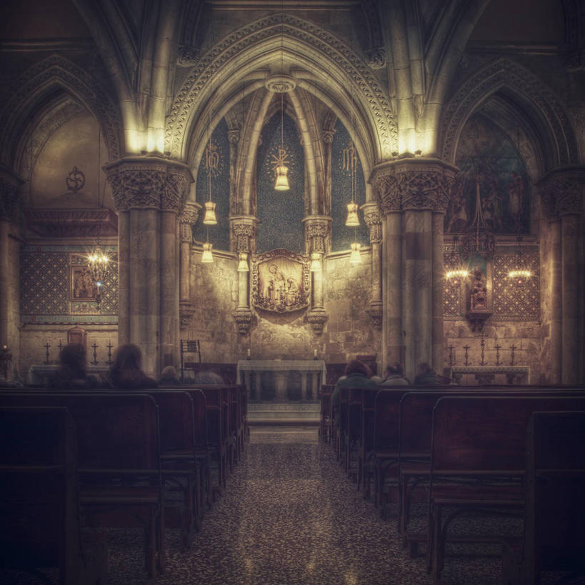 方图,室内,夜晚,椅子,西班牙,巴塞罗那,柱子,拱门,历史,摄影,宗教,照亮,基督教,照明设备,灵性,彩图