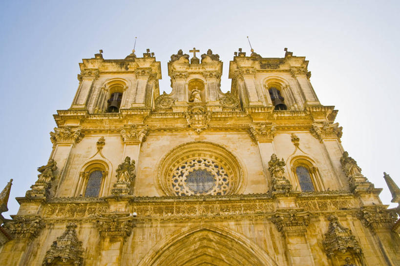 无人,教堂,横图,室外,白天,仰视,建筑,葡萄牙,艺术,摄影,宗教,基督教,修道院,万里无云,西多会修道院,彩图,低角度拍摄