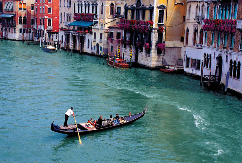 横图,室外,白天,建筑,船,意大利,威尼斯,交通工具,运输,摄影,桨,运河,舟,渡轮,载具,意大利文化,彩图,旅行