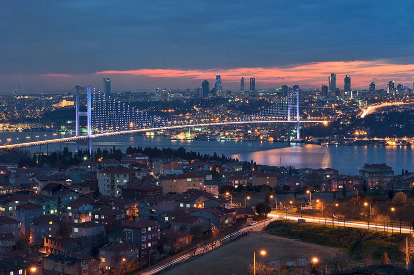 无人,横图,俯视,室外,夜晚,度假,美景,天际线,城市风光,城市,建筑,欧洲,景观,桥,联系,娱乐,现代,享受,休闲,景色,放松,摄影,吊桥,照亮,剪影,伊斯坦布尔,博斯普鲁斯大桥,彩图,高角度拍摄