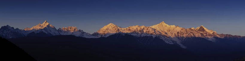 无人,横图,全景,室外,日出,美景,山,山脉,雪山,景观,山顶,风景,自然,景色,寒冷,摄影,宁静,自然风光,剪影,云南省,万里无云,香格里拉县,彩图