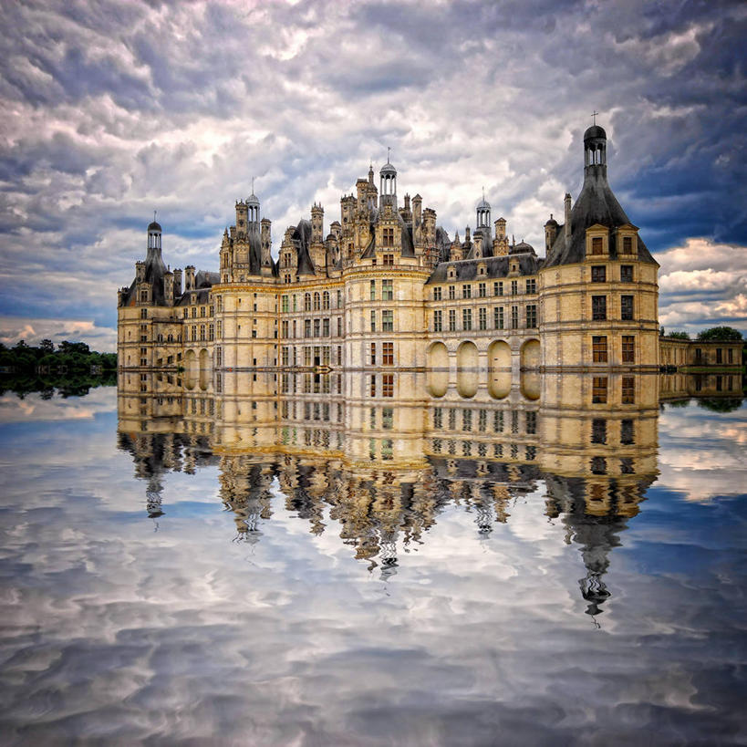 无人,方图,室外,白天,建筑,法国,对称,反射,城堡,云,宏伟,历史,天空,摄影,宁静,法国文化,香博堡,香波城堡,彩图