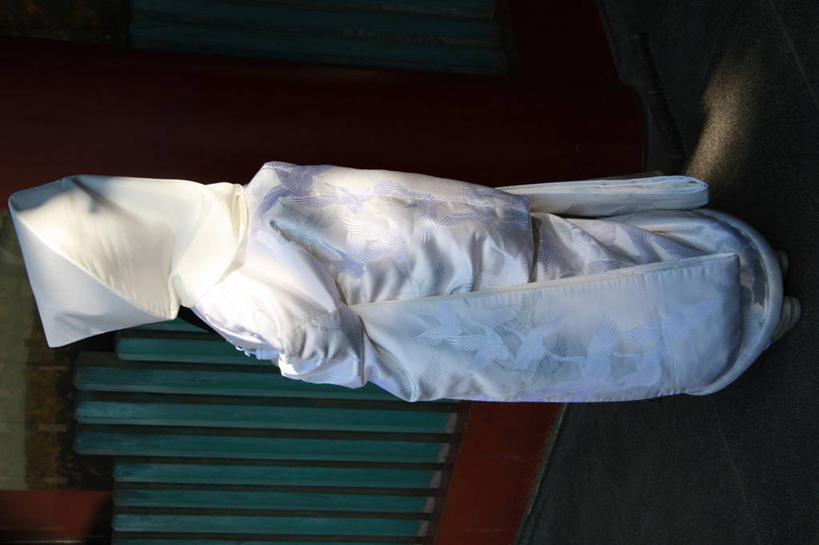 成年人,一个人,新娘,横图,室内,婚纱,日本,仅一个女性,庆祝,日本文化,背面,摄影,典礼,开端,步行,彩图,传统文化