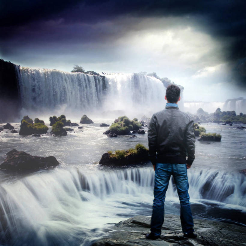 西方人,成年人,一个人,站,方图,室外,白天,长时间曝光,探险,美景,瀑布,德国,欧洲,欧洲人,仅一个男性,仅一个人,服装,景观,云,皮革,休闲装,外套,仅一个年轻男性,背面,衣服,风景,自然,景色,摄影,服饰,宁静,夹克,衣着,夹克衫,穿着,自然风光,皮夹克,手插袋,东欧,衣饰,茄克,男人,男性,年轻男性,白种人,年轻人,岩石,外衣,插兜,手插兜,彩图,短外衣,手抄兜,晕影,白色人种,高加索人种,欧罗巴人种