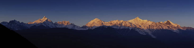 无人,横图,全景,室外,日出,美景,山,山脉,景观,山顶,宏伟,风景,天空,自然,景色,摄影,宁静,早晨,自然风光,云南省,香格里拉县,自然地理,彩图