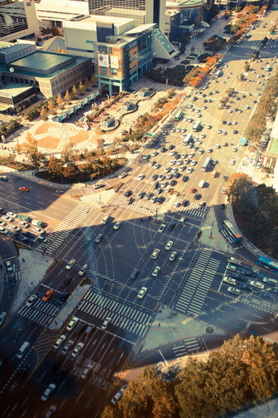 无人,竖图,俯视,航拍,室外,白天,城市,建筑,汽车,首尔,韩国,阴影,路标,十字路口,交通,首都,树,运输,摄影,鸟瞰,彩图,高角度拍摄,旅行