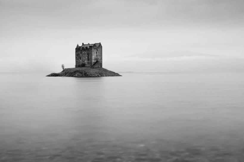 无人,横图,黑白,室外,白天,雾,建筑,英国,天气,历史,苏格兰,天空,摄影,死水