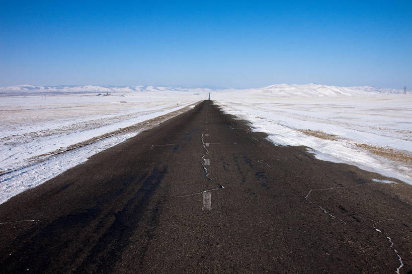 无人,横图,室外,白天,消失点,旅游,度假,美景,雪,路,蒙古,景观,田地,冬天,首都,娱乐,天空,自然,享受,休闲,景色,放松,寒冷,运输,摄影,自然风光,乌兰巴托,彩图
