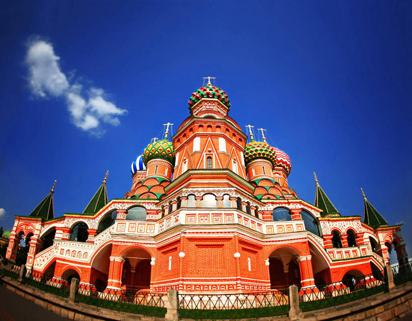 无人,横图,室外,白天,鱼眼镜头,建筑,欧洲,俄罗斯,亚洲,十字架,云,首都,天空,地标建筑,摄影,宗教,基督教,宗教建筑,红场,莫斯科,俄联邦,俄罗斯联邦,莫斯科州,五海之港,圣巴索大教堂,波克罗夫斯基教堂,圣巴索教堂,圣巴西利亚大教堂,莫斯科红场,圣巴西尔大教堂,彩图,大教堂,传统文化,俄罗斯文化,柏拉仁诺教堂