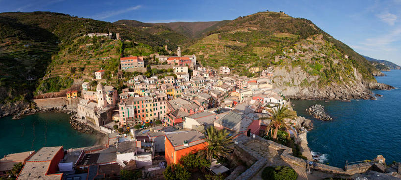 无人,横图,全景,俯视,室外,白天,山,山脉,建筑,意大利,欧洲,乡村,云,自然,摄影,宁静,南欧,意大利文化,意大利共和国,利古里亚,利古里亚大区,五渔村,五乡地,死水,彩图,高角度拍摄