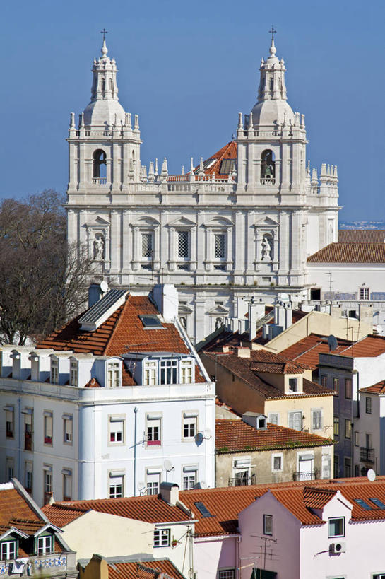 无人,教堂,竖图,室外,白天,度假,美景,城市风光,城市,建筑,葡萄牙,欧洲,屋顶,景观,首都,娱乐,里斯本,白色,享受,休闲,景色,南美,放松,摄影,南美洲,西印度群岛,基督教,拉丁美洲,南欧,修道院,美洲,万里无云,亚美利加洲,南亚美利加洲,葡萄牙共和国,格林纳丁斯,圣文森特,阿尔法玛,彩图,矫饰主义