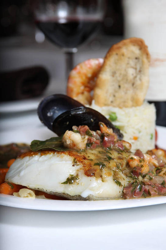 无人,竖图,室内,特写,西班牙,食品,饮食,饮料,盘子,摄影,膳食,葡萄酒杯,清新,海产,彩图,餐馆