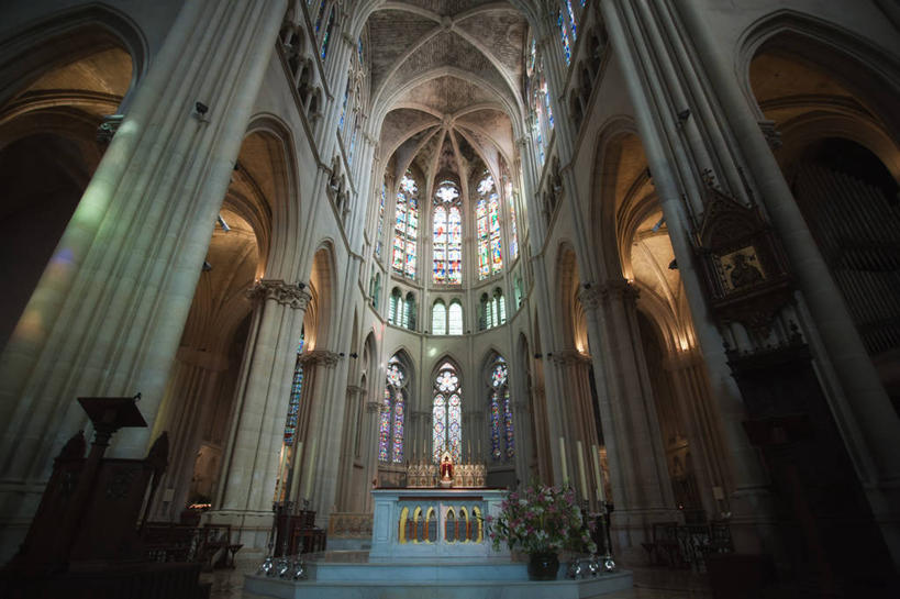 无人,教堂,横图,室内,白天,仰视,马赛,天花板,建筑,法国,摄影,基督教,普罗旺斯,法国文化,哥特式风格,彩色玻璃,彩图,低角度拍摄