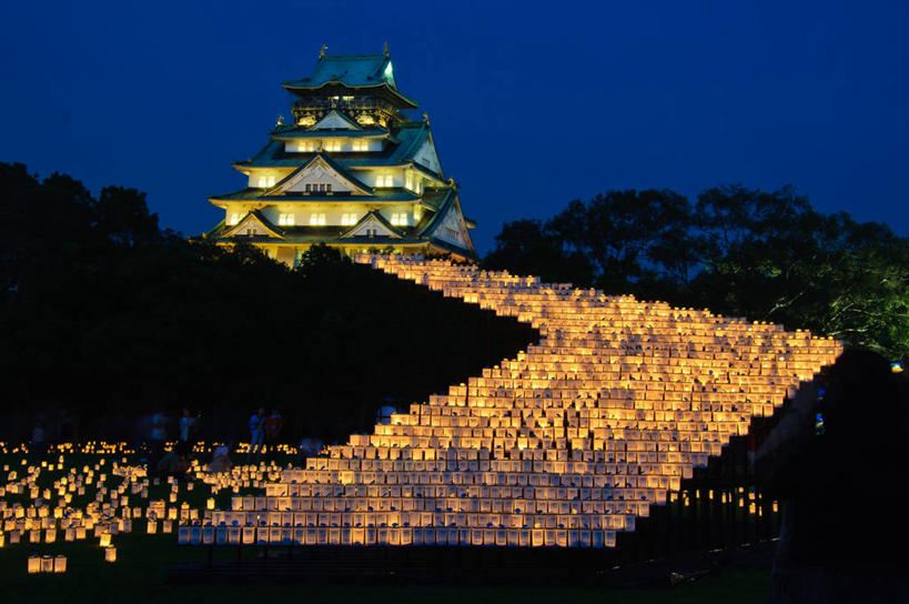 无人,横图,室外,建筑,日本,元宵节,睡衣,服装,日本文化,灯笼,城堡,台阶,衣服,摄影,服饰,天守阁,照亮,衣着,穿着,家居服,大阪府,寝衣,衣饰,彩图