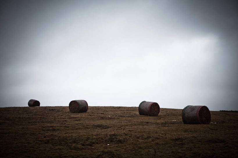 无人,横图,室外,白天,留白,农业,美景,英国,地形,景观,云,干草,天空,自然,草垛,四个,景色,卷起,摄影,宁静,自然风光,威尔士,干草垛,彩图,晕影,布雷肯