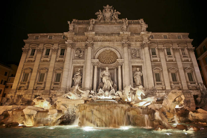 无人,广场,横图,室外,夜晚,仰视,城市,建筑,喷泉,意大利,雕像,首都,历史,天空,摄影,照亮,意大利文化,拉奇奥,特莱维喷泉,岩石,彩图,低角度拍摄