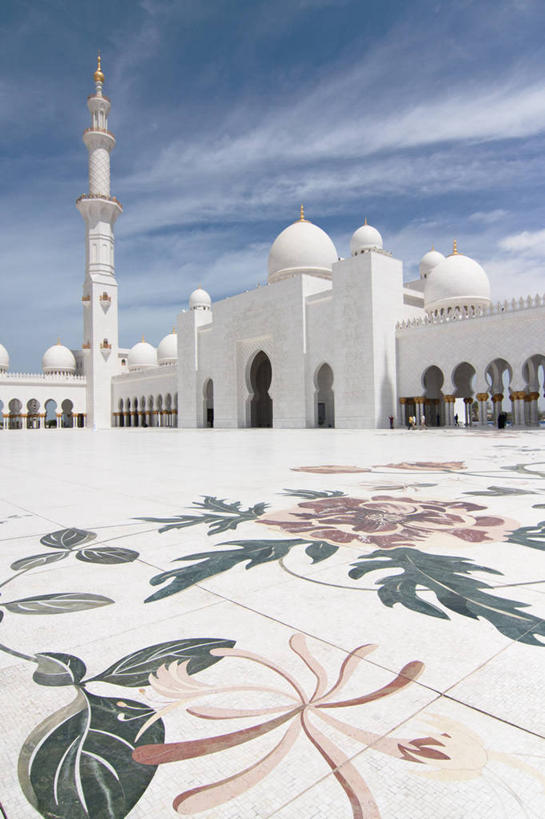 无人,竖图,室外,白天,城市,花纹,云,首都,白色,天空,摄影,尖塔,伊斯兰教,圆顶建筑,清真寺,阿拉伯联合酋长国,阿布扎比,波斯湾,扎耶德清真寺,彩图