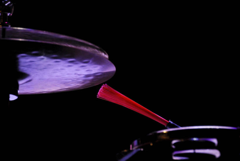 无人,横图,特写,葡萄牙,黑色背景,鼓,乐器,首都,音乐,里斯本,摄影,照亮,彩图,影棚拍摄,电池