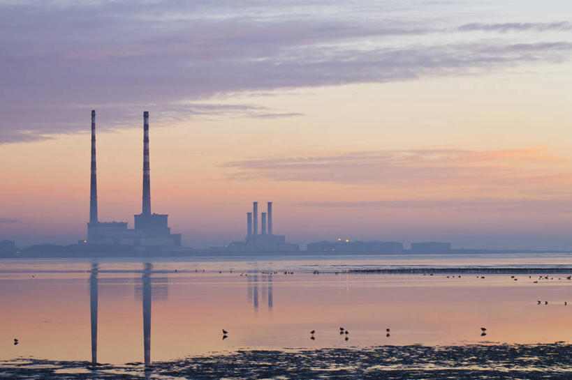 无人,横图,室外,烟囱,湖,爱尔兰,反射,鸟类,云,黎明,首都,天空,自然,发电站,工业,摄影,宁静,剪影,彩图