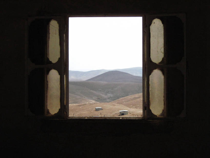 无人,横图,室内,室外,白天,沙漠,山,山脉,窗户,汽车,巴基斯坦,以色列,亚洲,风景,自然,打开,摄影,宁静,开启,南亚,万里无云,巴基斯坦伊斯兰共和国,彩图,约旦河西岸地区