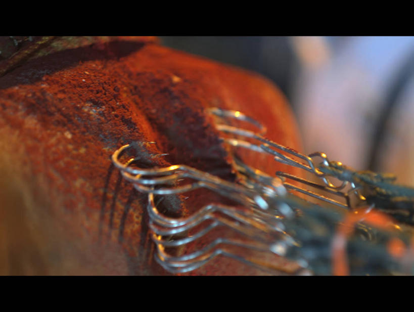 成年人,一个人,横图,室外,特写,白天,马来西亚,仅一个男性,背面,人体,摄影,宗教,部分,后背,吊钩,痛苦,祭品,印度教,灵性,彩图,传统文化