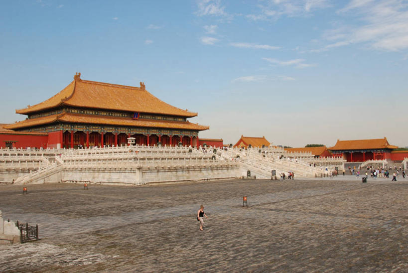 故宫,横图,室外,白天,城市,建筑,北京,云,小路,首都,历史,天空,地标建筑,摄影,中国文化,彩图