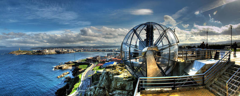 栏杆,横图,全景,室外,白天,技术,山,电梯,西班牙,云,天空,自然,球体,摄影,便利,死水,彩图