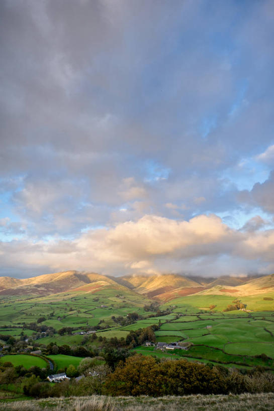 无人,竖图,室外,旅游,度假,美景,丘陵,山,英国,地形,景观,云,娱乐,英格兰,风景,天空,自然,黄昏,享受,休闲,景色,放松,摄影,宁静,自然风光,坎布里亚,彩图