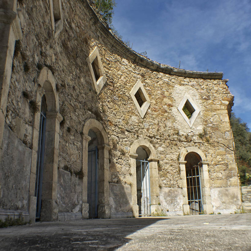 无人,方图,室外,白天,建筑,法国,欧洲,乡村,云,历史,摄影,西欧,法兰西,法国文化,法兰西共和国,法兰西第五共和国,朗格多克.鲁西永,罗马浴池,朗格多克.鲁西永大区,彩图,公共浴室