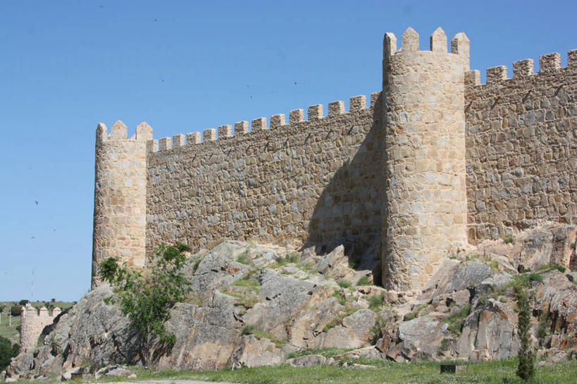 无人,横图,室外,白天,建筑,日光,西班牙,欧洲,城堡,历史,石墙,摄影,南欧,万里无云,阿维拉,西班牙王国,卡斯蒂利亚,卡斯蒂利亚拉曼查,卡斯蒂利亚拉曼恰,拉曼查,拉曼恰,岩石,彩图