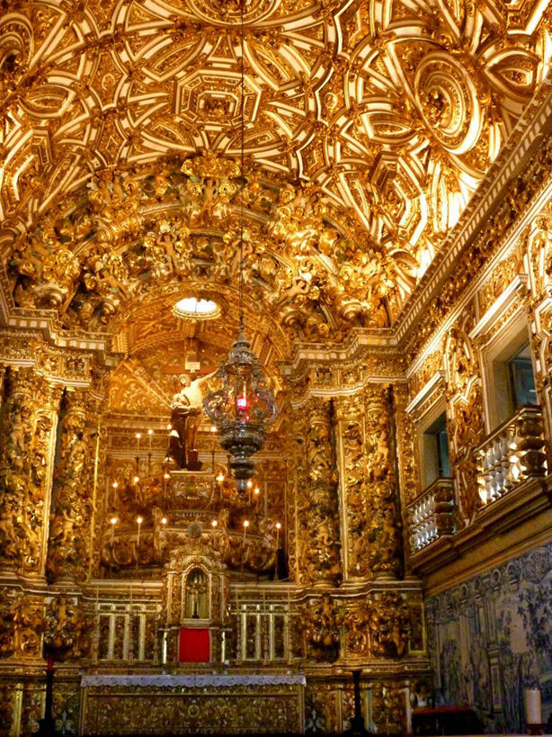 无人,教堂,竖图,室内,巴西,萨尔瓦多,吊挂,悬挂,挂,南美,摄影,宗教,照亮,南美洲,基督教,拉丁美洲,美洲,水晶吊灯,巴西联邦共和国,首府,亚美利加洲,南亚美利加洲,巴伊亚,巴伊亚州,彩图,传统文化