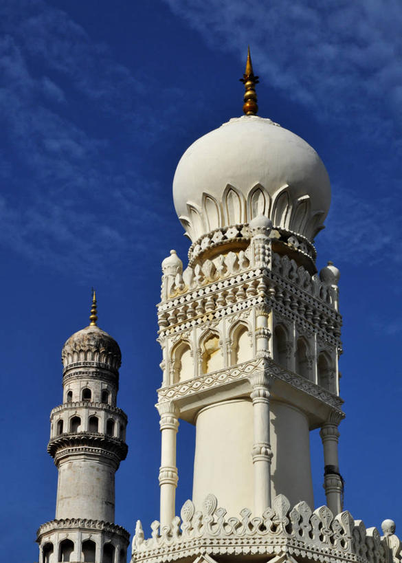 无人,竖图,室外,白天,城市,建筑,印度,废弃,云,历史,白色,天空,摄影,宗教,尖塔,伊斯兰教,圆顶建筑,宗教建筑,销毁,清真寺,安得拉邦,海得拉巴,烧毁,彩图