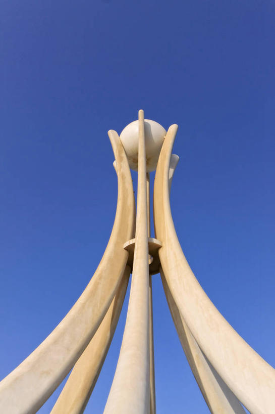 无人,竖图,室外,白天,仰视,巴林,弯曲,首都,历史,自然,摄影,记忆,波斯湾,万里无云,麦纳麦,彩图,低角度拍摄