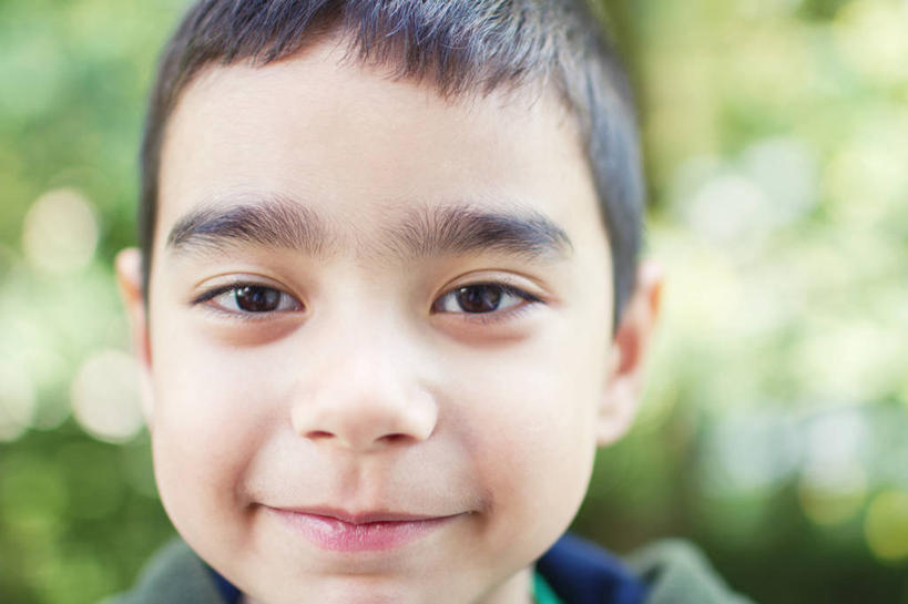 西方人,儿童,一个人,横图,室外,特写,白天,幸福,纯洁,欧洲,加拿大,欧洲人,仅一个男性,仅一个人,小孩,仅一个小孩,可爱,童年,童趣,人体,摄影,肖像,童真,烂漫,无邪,温哥华,天真,男孩,男人,男性,白种人,亚洲人,孩子,彩图,男生,菲律宾人,假笑