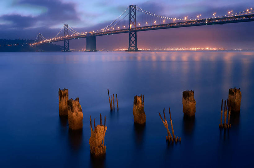 无人,码头,横图,室外,长时间曝光,城市,港口,路灯,美国,反射,云,海湾,黎明,联系,天空,木桩,摄影,吊桥,照亮,加利福尼亚,旧金山,海湾大桥,彩图,摆渡口,埠头,渡口,渡头,港湾,海港,货运码头,口岸,商港