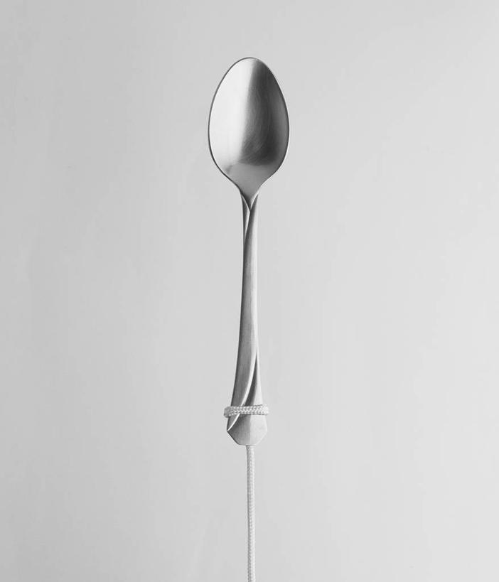 无人,竖图,黑白,特写,白色背景,西班牙,饮食,一个,绳子,汤匙,摄影,单个,简单,影棚拍摄