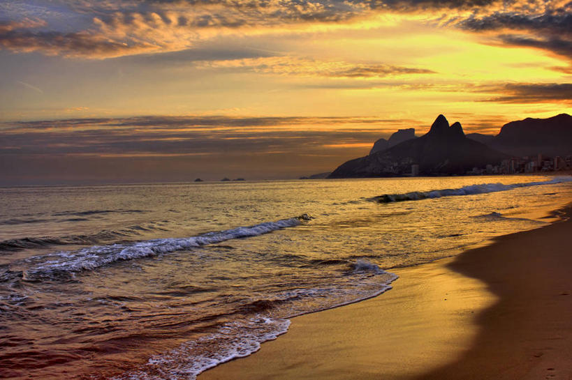 无人,横图,室外,海浪,海洋,美景,日光,巴西,湿,反射,沙子,景观,云,天空,自然,黄昏,波浪,景色,南美,摄影,宁静,南美洲,拉丁美洲,自然风光,美洲,里约热内卢,里约热内卢州,巴西联邦共和国,首府,亚美利加洲,南亚美利加洲,里约热内卢市,依帕内玛,依帕内玛海滩,海滩,岩石,彩图