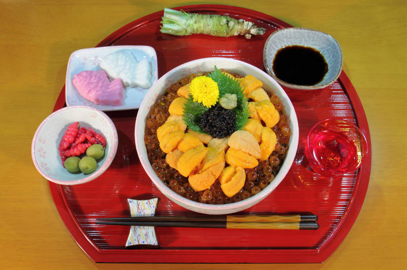 生鱼片,无人,横图,俯视,室内,筷子,日本,日本文化,鱼卵,日本料理,食品,米,餐盘,饮食,红色,盘子,碗,摄影,崎玉县,海产,彩图,高角度拍摄,装饰菜,成分