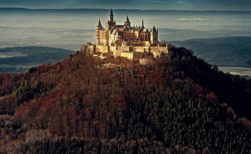 无人,横图,室外,日落,山,建筑,德国,欧洲,城堡,云,历史,树,天空,摄影,宁静,西欧,德国文化,德意志联邦共和国,巴登.符腾堡,巴登.符腾堡州,巴符州,霍亨索伦堡,彩图